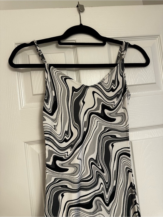 iris Dresses & Skirts - iris Black & White Swirl Midi Slip Dress